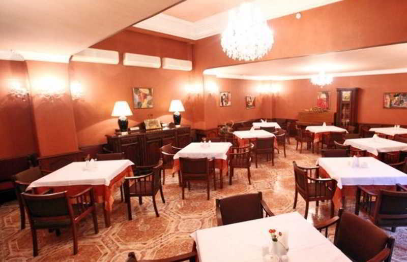 Hotel Sympatia ティビリシ エクステリア 写真